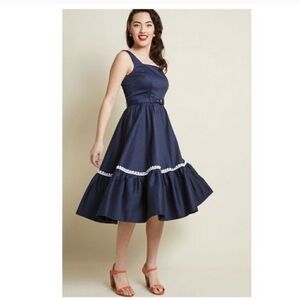 COLLECTIF x MODCLOTH Frida Plain Sundress A-Line Dress size 14 - NEW